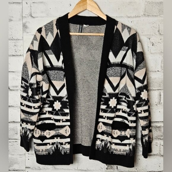Sweaters - H&M Divide Jacquard-knit Cardigan